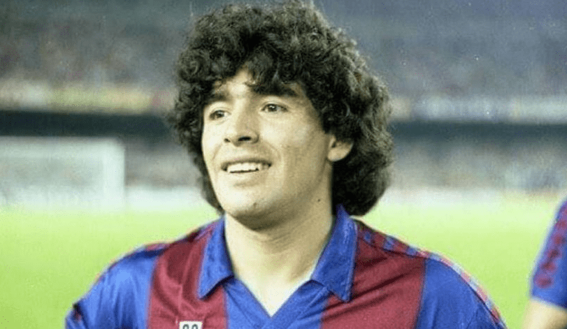 Javier Ceballos Jimenez 9 Diferencias entre Maradona y Messi - Javier Ceballos Jiménez - 9 Diferencias entre Maradona y Messi