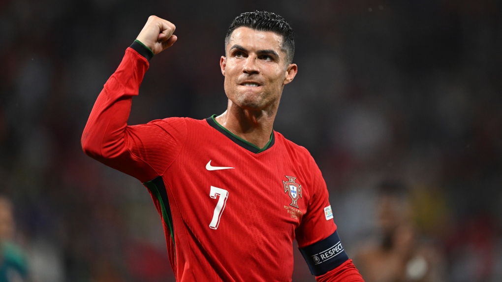 1720233460 ronaldo portugal - Javier Ceballos Jimenez: ¿Podrán Ronaldo y Portugal repetir su éxito en la Eurocopa 2024?