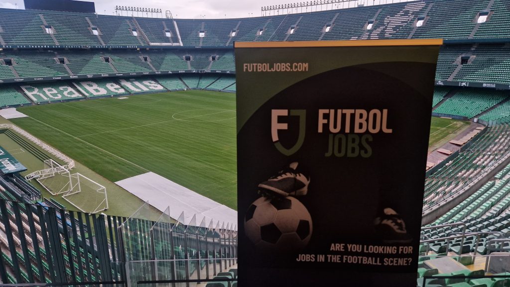 FutbolJobs en la VI FSI Conference on High Performance in - FutbolJobs, en la "VI FSI Conference on High Performance in Football" celebrada en Sevilla