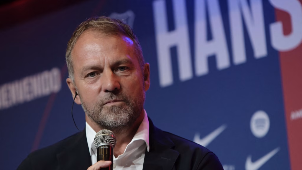 Tres entrenadores de gran influencia en el fútbol en 2025 Tres entrenadores de gran influencia en el futbol en 2025.avif - Tres entrenadores de gran influencia en el fútbol en 2025